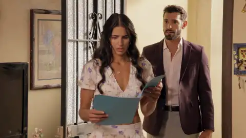 Sofía lo tiene claro y rechaza firmar la demanda de divorcio... ¿Qué hará Alejandro ahora? Sofía lo tiene claro y rechaza firmar la demanda de divorcio... ¿Qué hará Alejandro ahora?