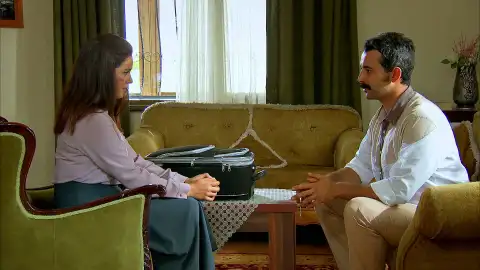 Melek no se imagina una vida sin Azad Melek no se imagina una vida sin Azad