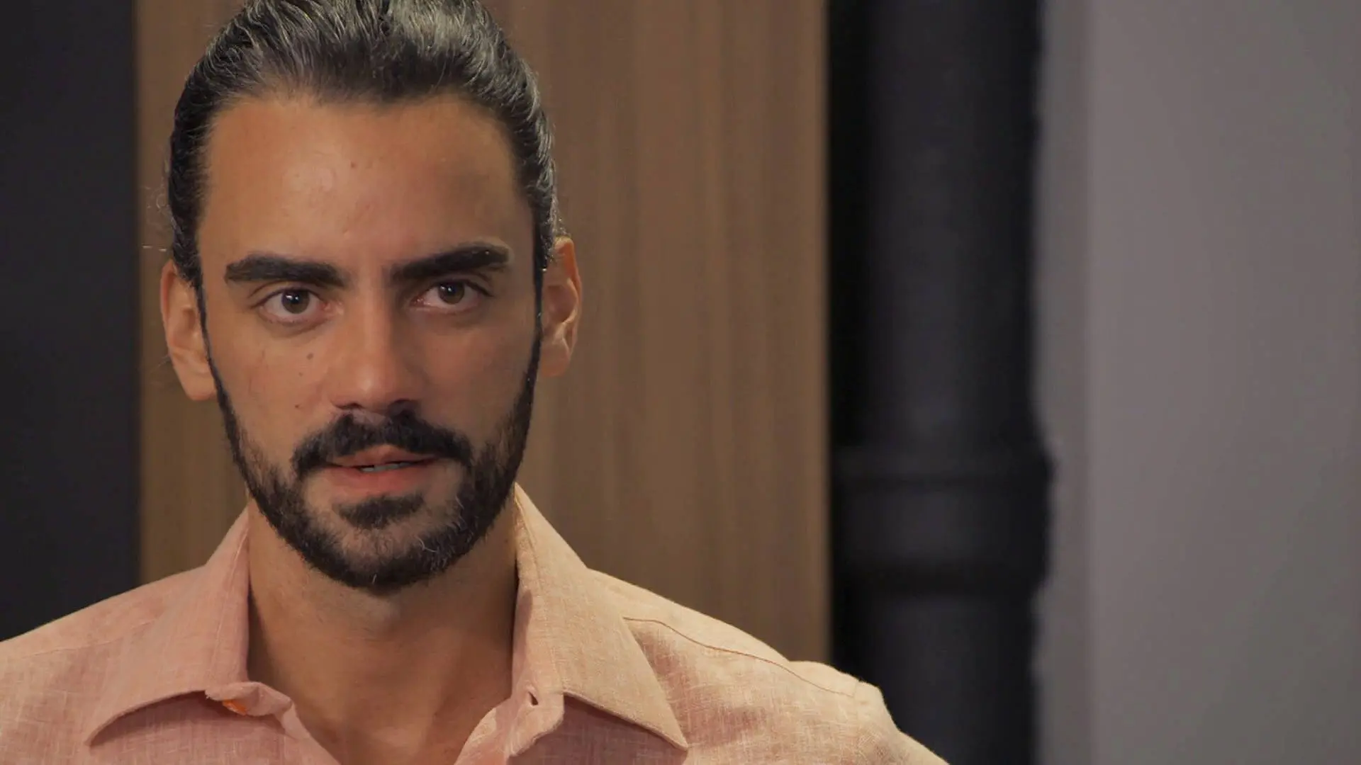 Eduardo entra en cólera al descubrir que Sofía y Alejandro quieren ser padres 