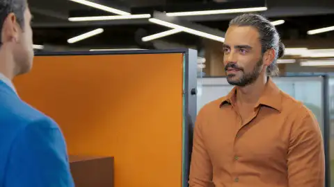 Eduardo no oculta a Miguel su mala relación con su hermano Eduardo no oculta a Miguel su mala relación con su hermano