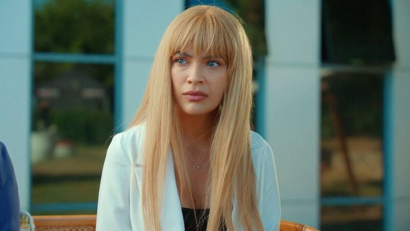 Nehir descubre las mentiras de Zerrin sobre su enfermedad