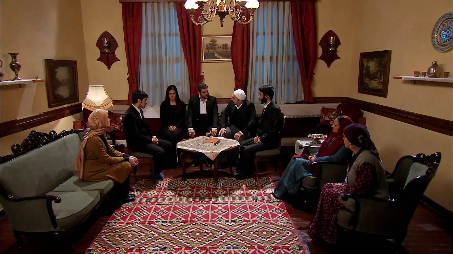 Una boda y un posible divorcio planean sobre la mansi&oacute;n de los Kirman