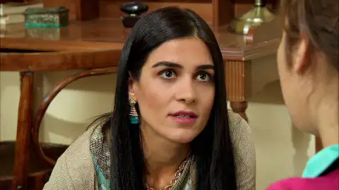 Leyla Esposa Joven