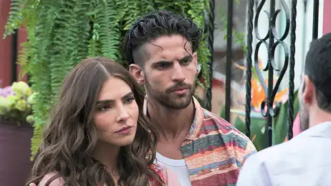 Jesús descubre que Mariluz tiene novio Jesús descubre que Mariluz tiene novio