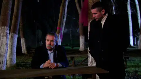 La seria amenza de Devra a Kadim: "No vas a decirle ni una sola palabra a Azad" La seria amenza de Devra a Kadim: "No vas a decirle ni una sola palabra a Azad"