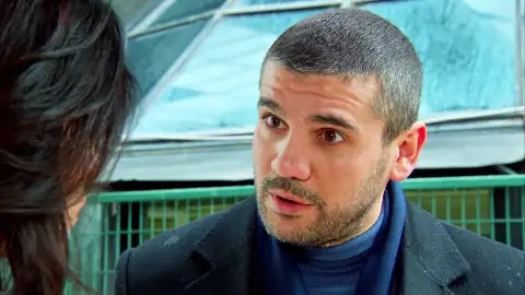 Devra desconfía una vez más de Zehra Devra desconfía una vez más de Zehra