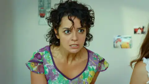 Yonca Guerra de rosas