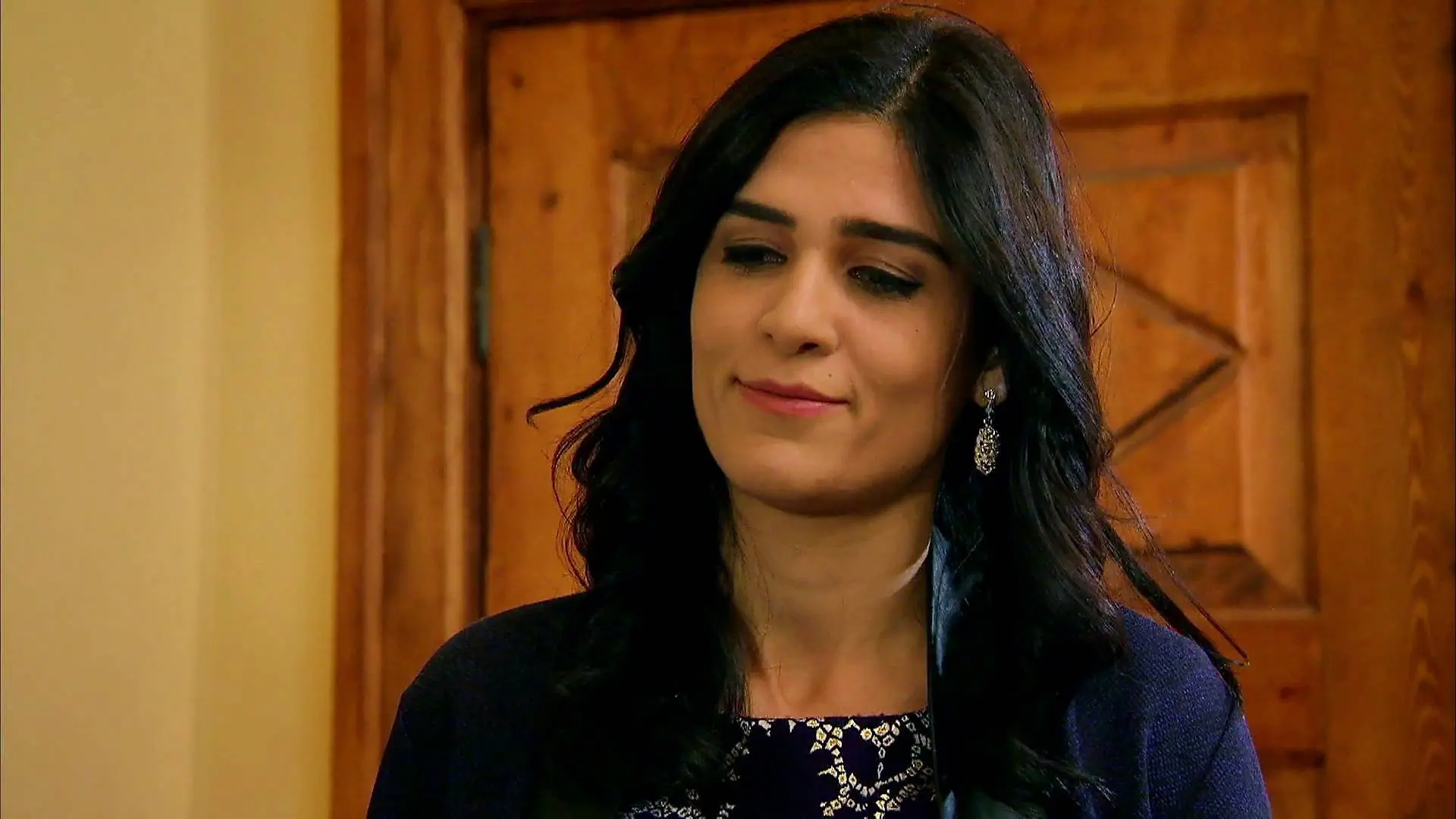 Leyla, a Melek: "Devra se va a divorciar de ti" Leyla, a Melek: "Devra se va a divorciar de ti"
