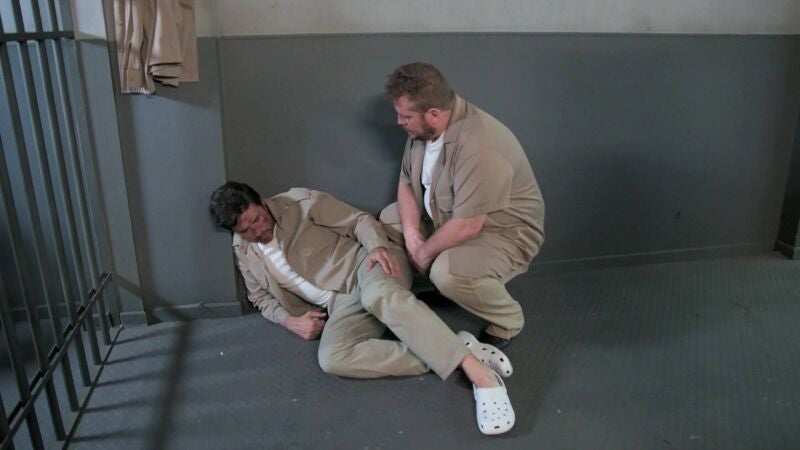 El infierno que vive Augusto en prisión tras ser encarcelado por todas sus fechorías 