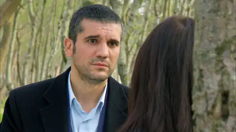 Devra y su declaración de amor a Melek: "No hay nadie en este mundo a quien quiera más" Devra y su declaración de amor a Melek: "No hay nadie en este mundo a quien quiera más"