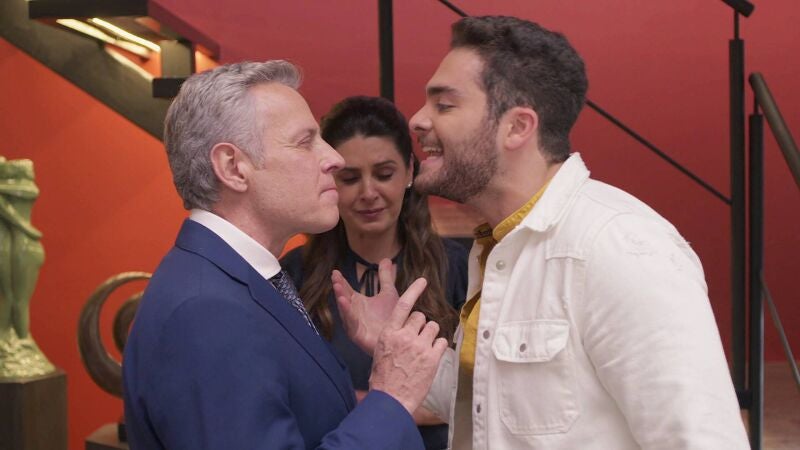 Fuerte encontronazo entre Sergio y Gonzalo al descubrir que su hijo ha dejado la carrera de medicina 