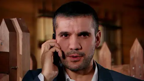 El maquiavélico plan de Devra para acabar con la vida de Azad de una vez por todas El maquiavélico plan de Devra para acabar con la vida de Azad de una vez por todas