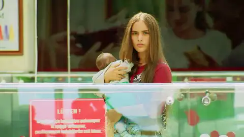 Zehra, abandonada a su suerte Zehra, abandonada a su suerte