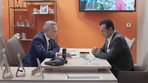 Sergio quiere arruinar la reputación de su mujer Alicia Sergio quiere arruinar la reputación de su mujer Alicia