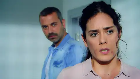 Mirza culpa a Melek de la vida que ha tenido Zehra Mirza culpa a Melek de la vida que ha tenido Zehra