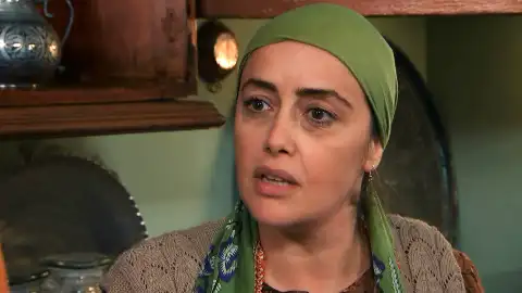 Fatma Esposa joven
