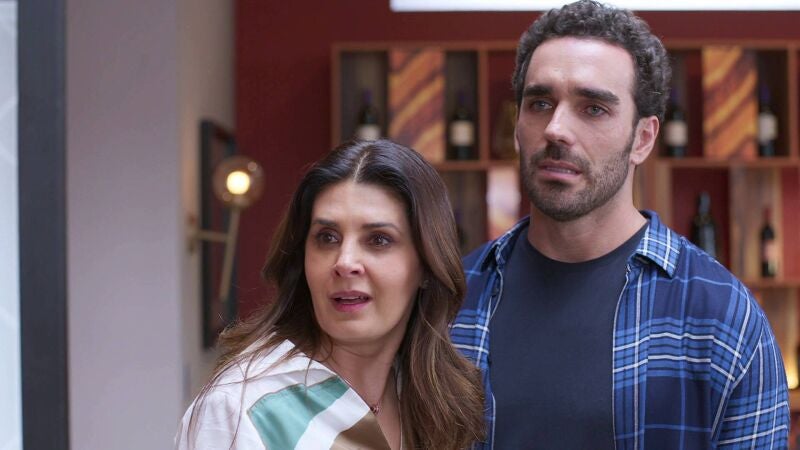 Martín rompe con Alicia por las presiones familiares y para evitar que Sergio la eche de casa