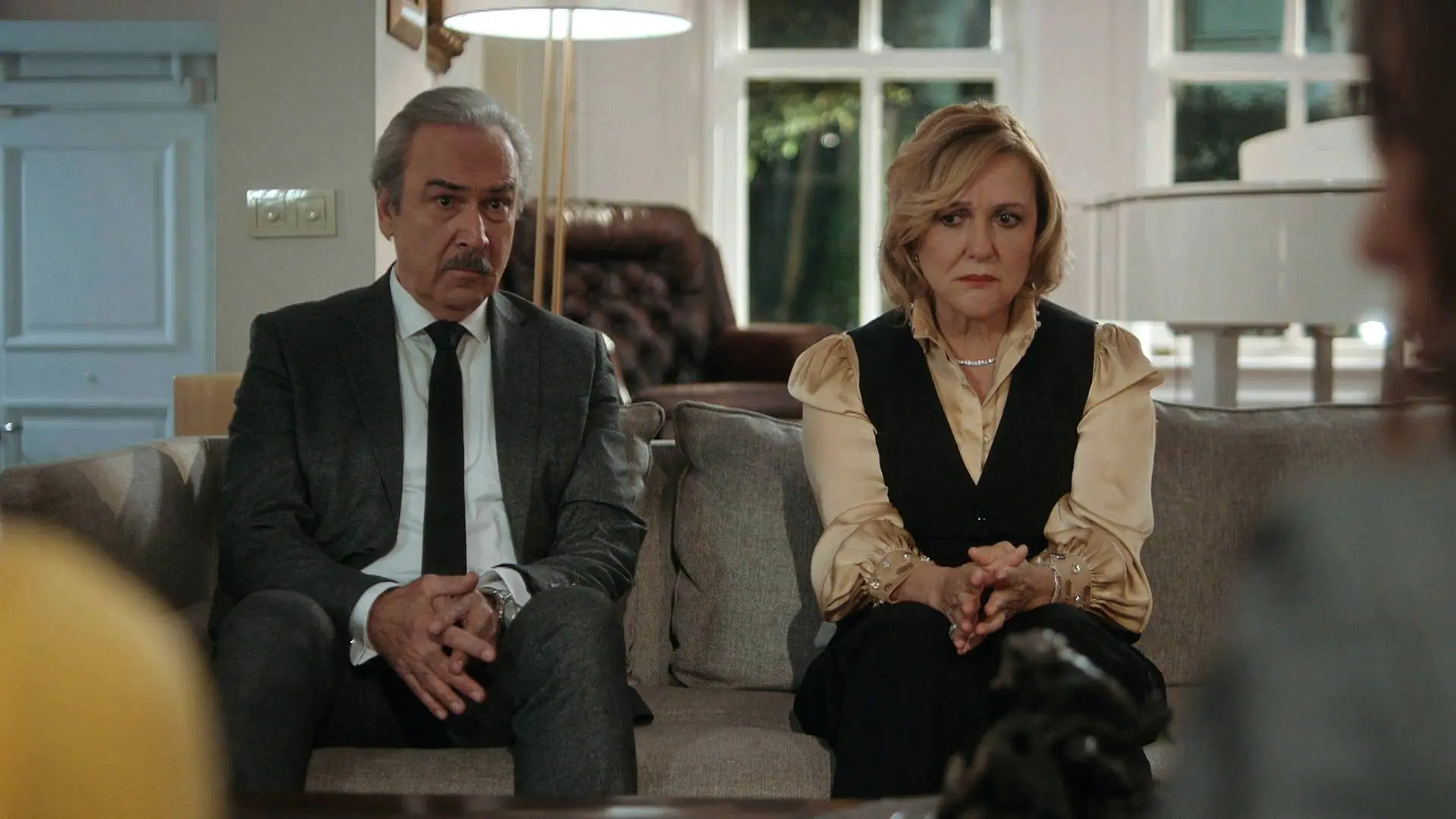 Faruk y Çolpan La ley del amor