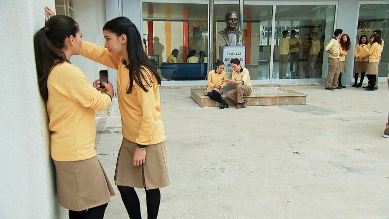 El plan que Pelin urdió para que Zehra regrese con los Kirman se viene abajo