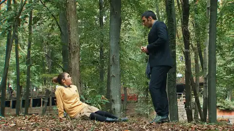 Los celos de Ali hacen que la vida de Zehra peligre Los celos de Ali hacen que la vida de Zehra peligre