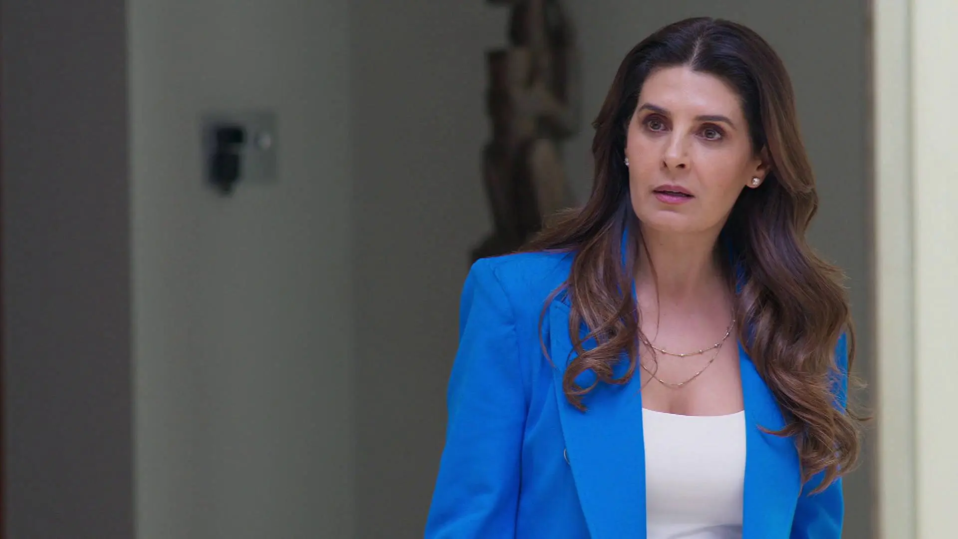 Alicia sorprende a su hijo Gonzalo en una actitud cari&ntilde;osa con su amiga Fedora