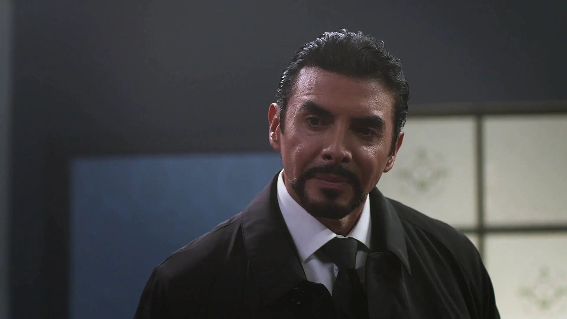 El comandante Becerra cree que Luis Alberto está implicando en el atentado a su don Alberto 