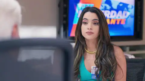 Sergio pide a Fabián que interrumpa el programa de Julieta Sergio pide a Fabián que interrumpa el programa de Julieta