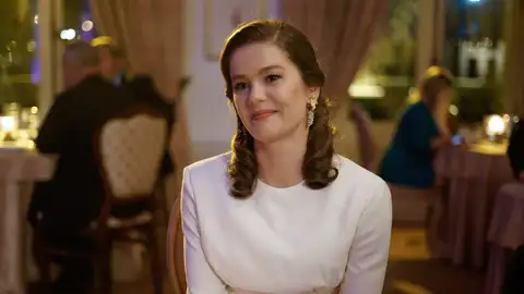 Nalan Ipekoğlu: una vida marcada por el deber y la búsqueda del amor verdadero Nalan Ipekoğlu: una vida marcada por el deber y la búsqueda del amor verdadero