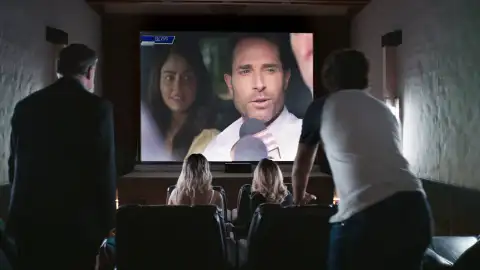 Luis Alberto anuncia públicamente que Mariana es su novia Luis Alberto anuncia públicamente que Mariana es su novia