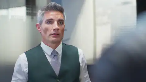 León Alfaro arruinó la fábrica de salsas del padre de Mariana León Alfaro arruinó la fábrica de salsas del padre de Mariana