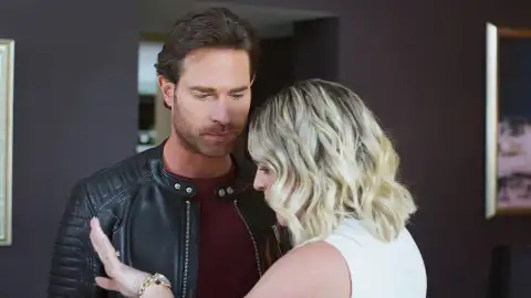 Luis Alberto le pide matrimonio a Soraya por despecho tras ser rechazado por Mariana Luis Alberto le pide matrimonio a Soraya por despecho tras ser rechazado por Mariana