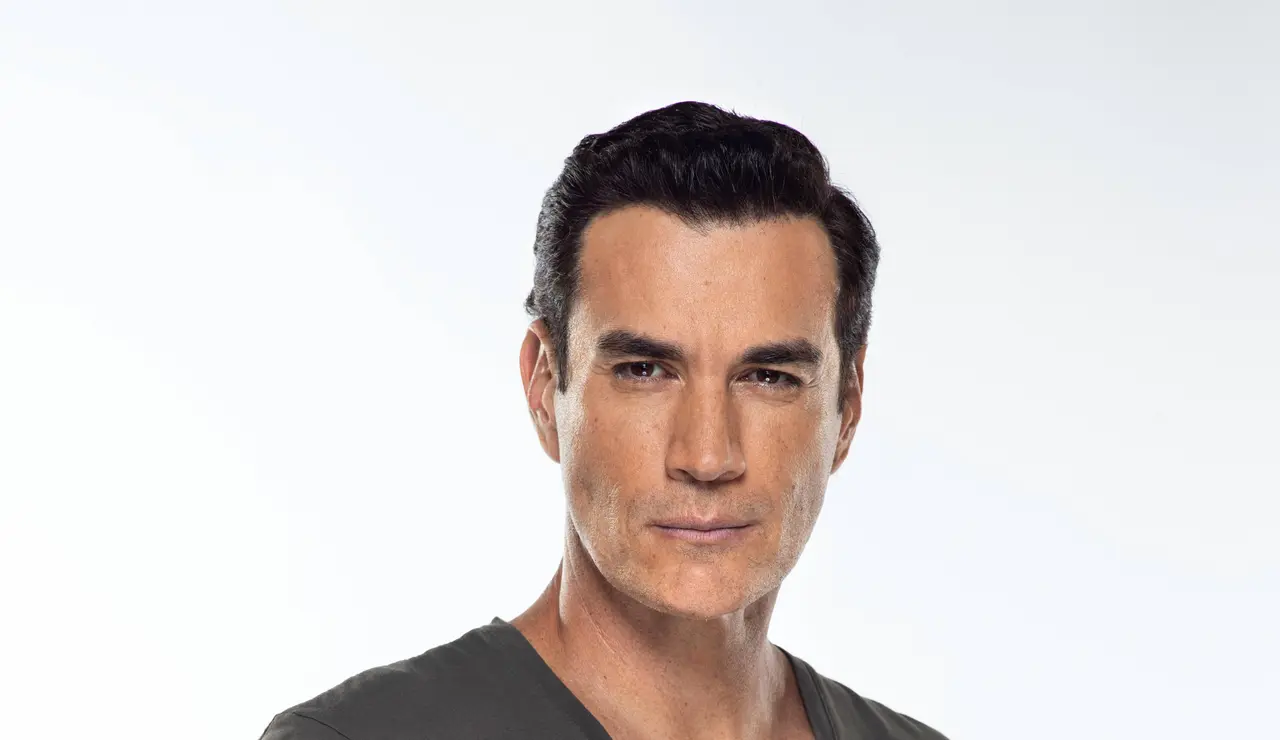 Vicente Ramírez es un hombre bondadoso y trabajador que encuentra de nuevo el amor tras sufrir una gran pérdida