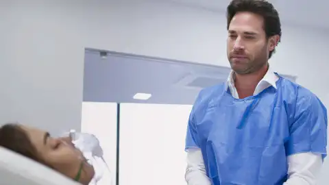 Luis Alberto, muy triste y preocupado por el estado de salud de Mariana Luis Alberto, muy triste y preocupado por el estado de salud de Mariana