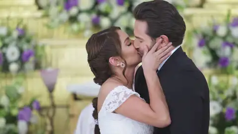Por fin Luis Alberto y Mariana ven su sueño hecho realidad al convertirse en marido y mujer Por fin Luis Alberto y Mariana ven su sueño hecho realidad al convertirse en marido y mujer