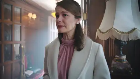 Nalan Tras el cristal