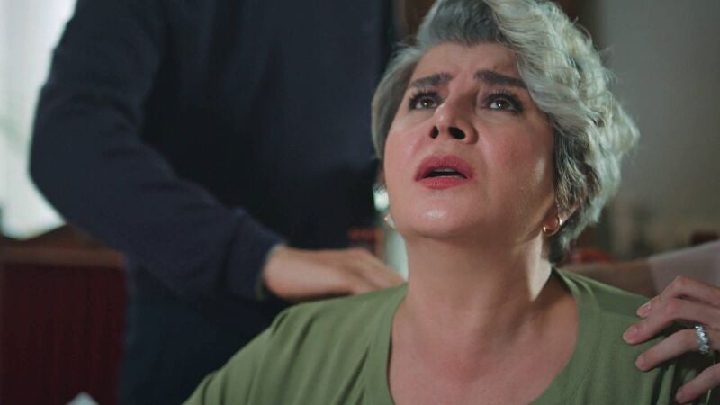 La mujer de Rifat, conmocionada al descubrir los planes de su marido con Nalan