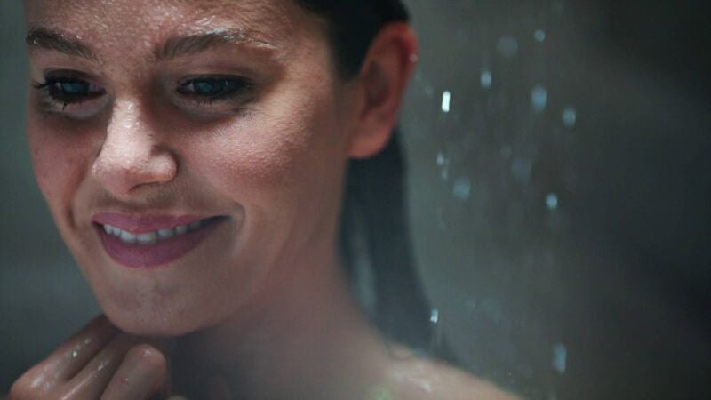 Nalan y Sedat superan su noche romántica bajo la presión de Feride y la permanente presencia de Cana