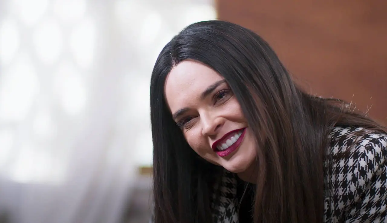 Soraya admite sus pecados frente a los Salvatierra antes de llevar a cabo su venganza final