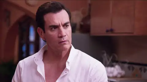 Vicente le confiesa a Natalia que nunca ha tenido un idilio con Olga Vicente le confiesa a Natalia que nunca ha tenido un idilio con Olga