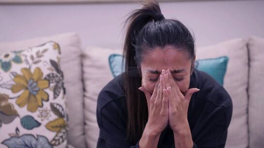 Olga llora desconsoladamente al perder a Chente 