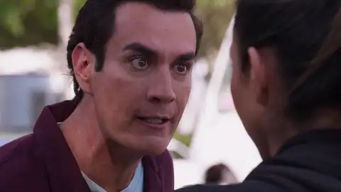 Vicente entra en cólera al ver a Olga de nuevo: "No voy a permitir que te acerques a mi familia nunca más" Vicente entra en cólera al ver a Olga de nuevo: "No voy a permitir que te acerques a mi familia nunca más"