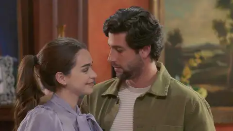 Mateo defiende la inocencia de Valeria y hace pública su relación con ella  Mateo defiende la inocencia de Valeria y hace pública su relación con ella