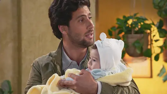 Mateo recupera a su hijo Bernardo Mateo recupera a su hijo Bernardo