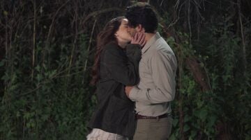 El beso entre Valeria y Mateo que puede cambiarlo todo entre ellos