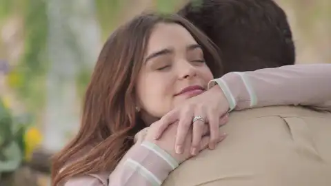Valeria y Mateo se dan una segunda oportunidad Valeria y Mateo se dan una segunda oportunidad