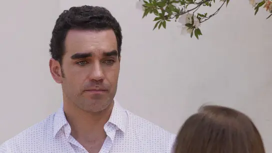 La apareción de Lucas descoloca a Martina y Rogelio La apareción de Lucas descoloca a Martina y Rogelio