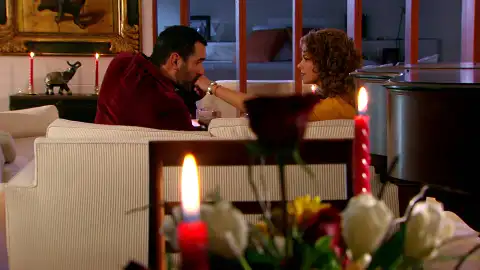 Helena Moreno Por ella soy Eva