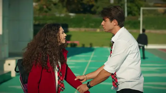 Un amor a prueba de silencios: Doruk ocultó la verdad sobre el disparo a Erhan y acaba con su historia de amor con Asiye Un amor a prueba de silencios: Doruk ocultó la verdad sobre el disparo a Erhan y acaba con su historia de amor con Asiye