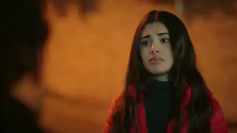 Süsen teme que Ömer descubra la verdad sobre la muerte de Kadir Süsen teme que Ömer descubra la verdad sobre la muerte de Kadir