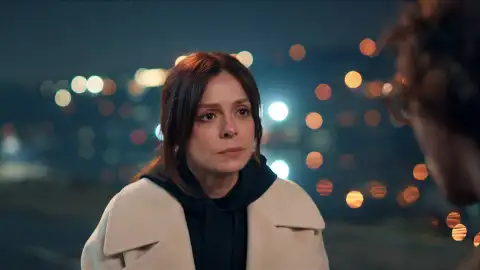 Karsu confía en su amigo Atilla sin saber que oculta un secreto y que Reha va a recibir un escarmiento Karsu confía en su amigo Atilla sin saber que oculta un secreto y que Reha va a recibir un escarmientoo